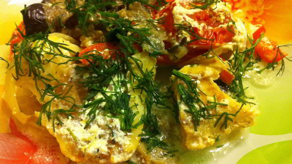 рыба с баклажанами в горшочках