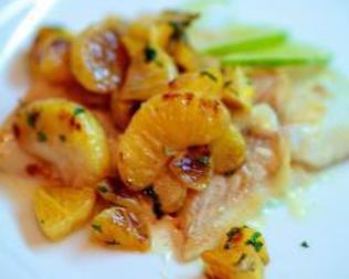 Рыба с мандаринами