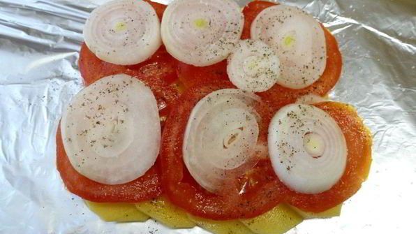 рыба с овощами в духовке