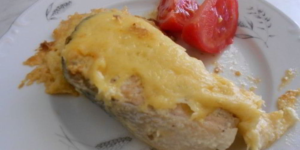 Рецепт рыба в мультиварке со сметаной