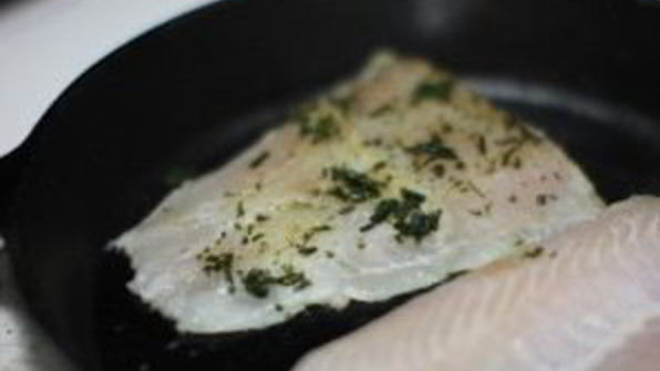 рыба в сметанном соусе в духовке