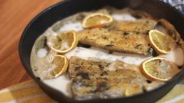 рыба в сметанном соусе в духовке