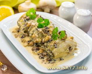 Судак с грибами и сливками