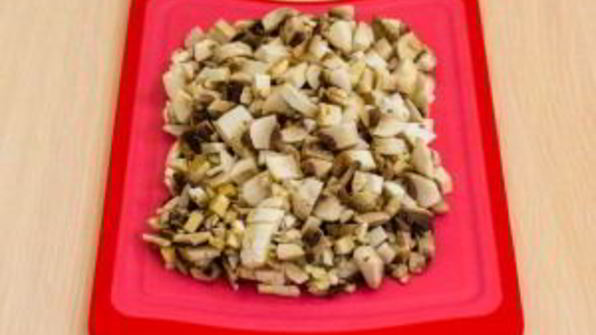 судак с грибами и сливками