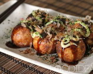 Такояки — жареные шарики с осьминогом