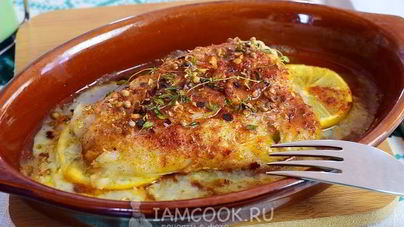 Треска, запеченная по-гречески