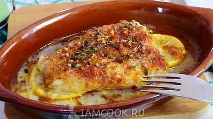 Треска, запеченная по-гречески