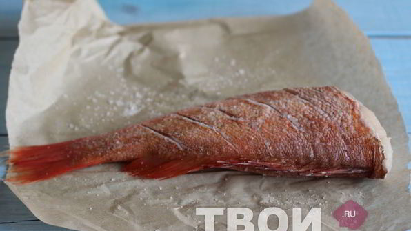 запеченный морской окунь