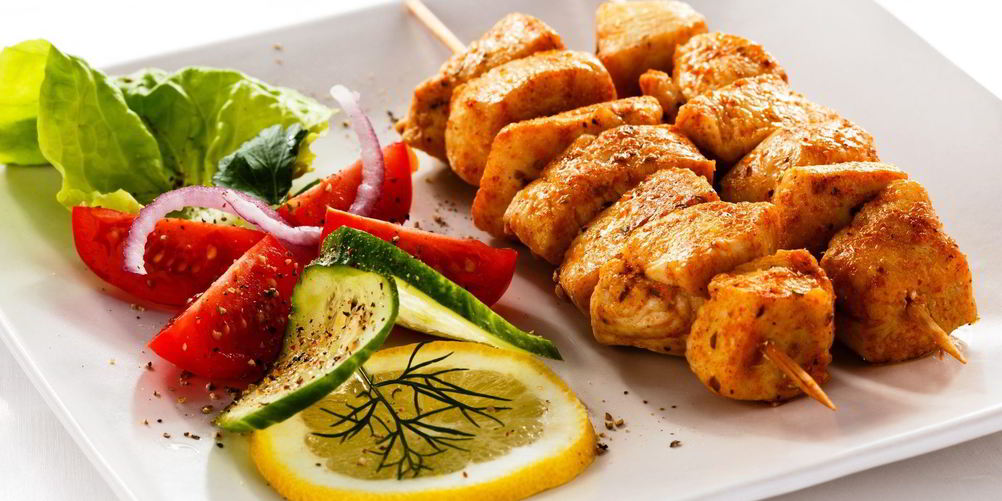 Рецепт куриный шашлык на шпажках