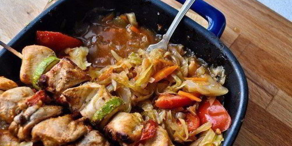 Рецепт куриный шашлык с гарниром в духовке