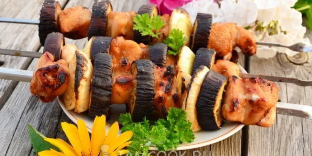 Рецепт куриный шашлык с овощами в соусе терияки