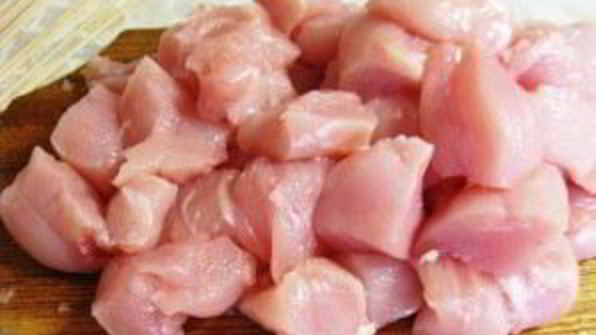 куриный шашлык в соевом маринаде с маслинами