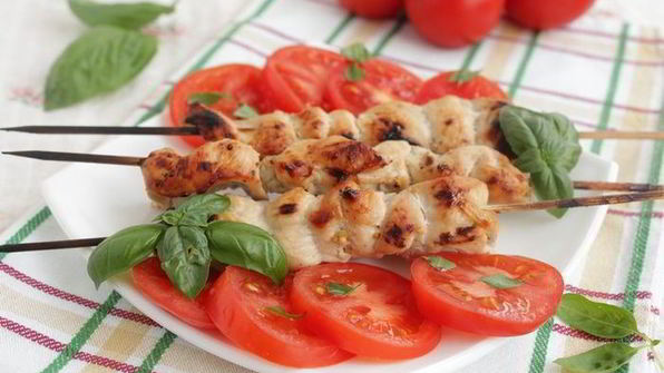 куриные шашлычки в соусе наршараб