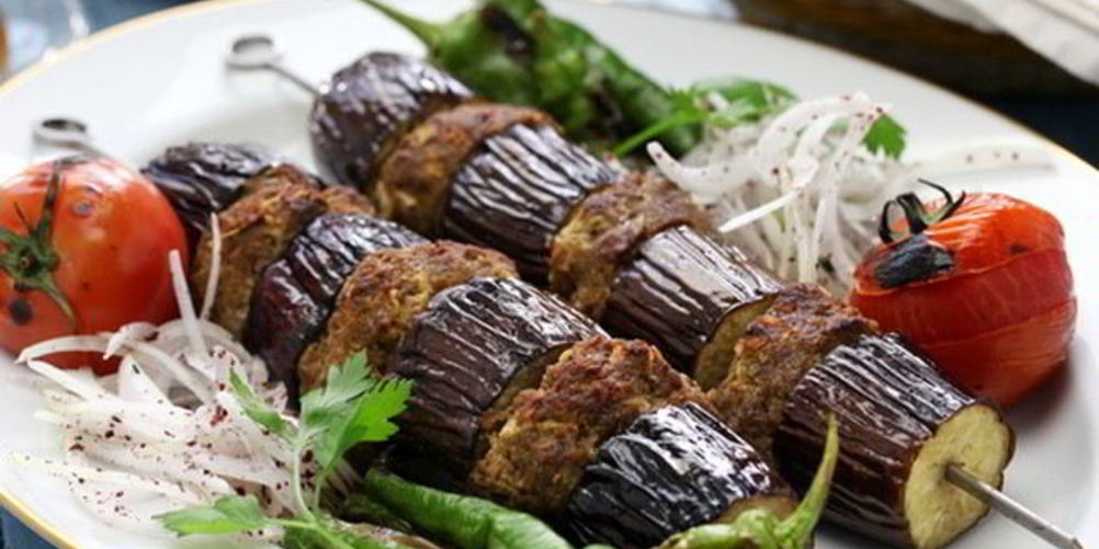 Рецепт мясной шашлык с баклажанами