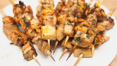 Шашлычки из курицы с баклажанами