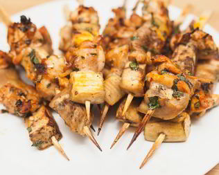 Шашлычки из курицы с баклажанами