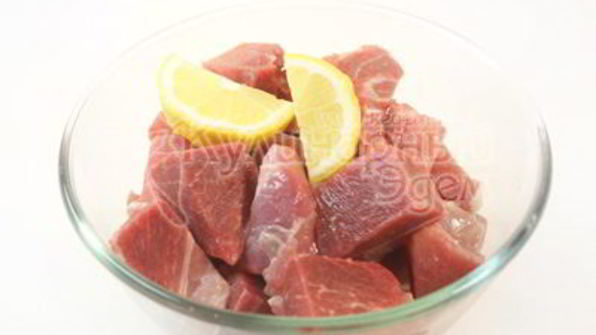 шашлычки с помидорками в лимонном маринаде