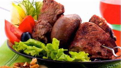 Шашлык из баранины с бараньей почкой по-карски