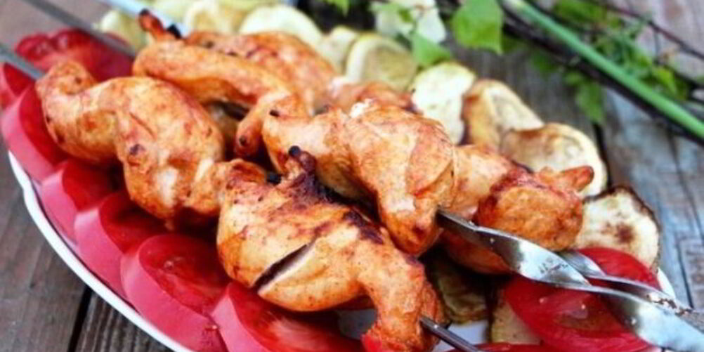 Рецепт шашлык из курицы с томатно-луковым маринадом