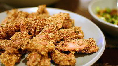 Шашлык из курицы в панировке из приправы Дукка