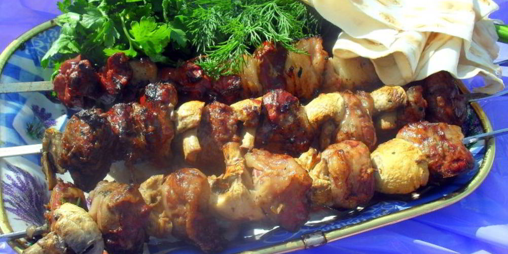 Рецепт шашлык из печени индейки с шампиньонами