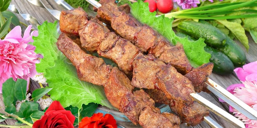 Рецепт шашлык из печени на мангале