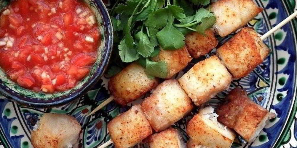 Рецепт шашлык из рыбы на шпажках