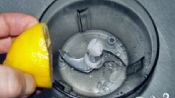 шашлык из рыбы на шпажках