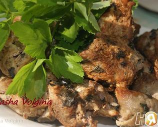 Шашлык из свинины с базиликом