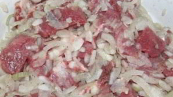 шашлык из телятины на минеральной воде