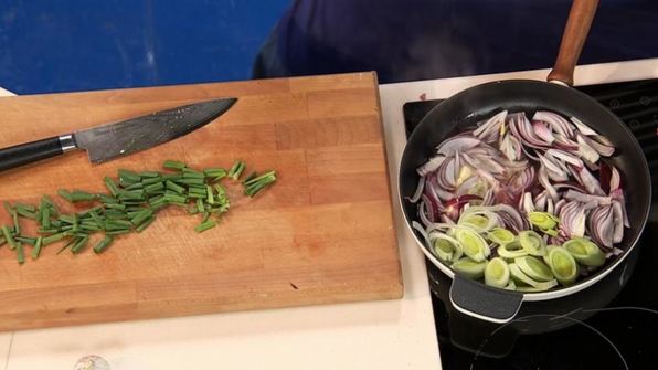 шашлык из зубатки с луковым конфитюром