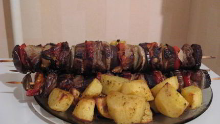 Шашлык по-кавказски с овощами
