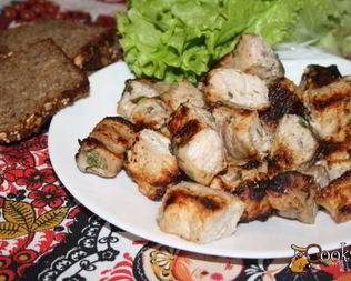 Шашлык в кефирном маринаде с пряными травами