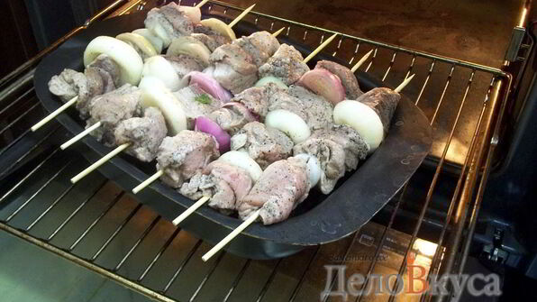 свиной шашлык в духовке