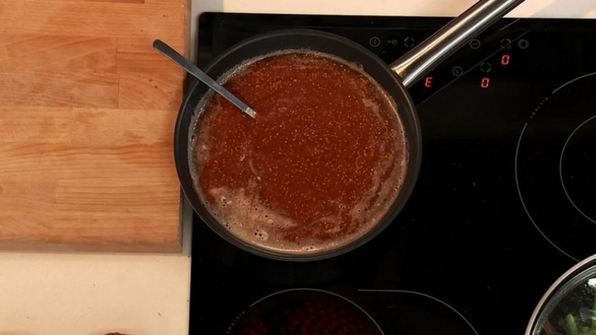 стейк из говядины со спаржей