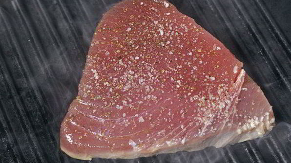 стейк из тунца