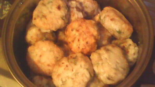 курино-грибные тефтельки в томатном соусе