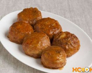 Куриные тефтели с рисом