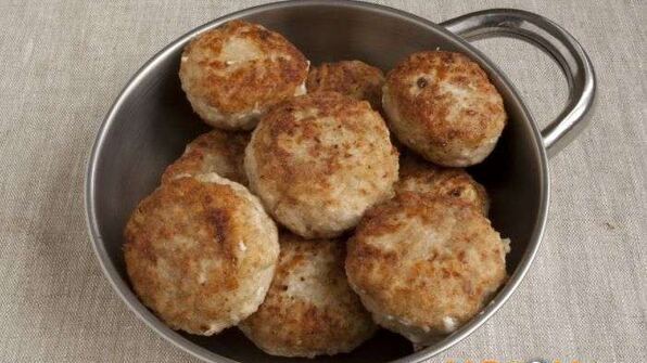 куриные тефтели с рисом