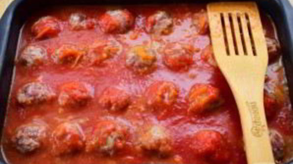 мясные тефтели ностальгия с рисом в томатном соусе