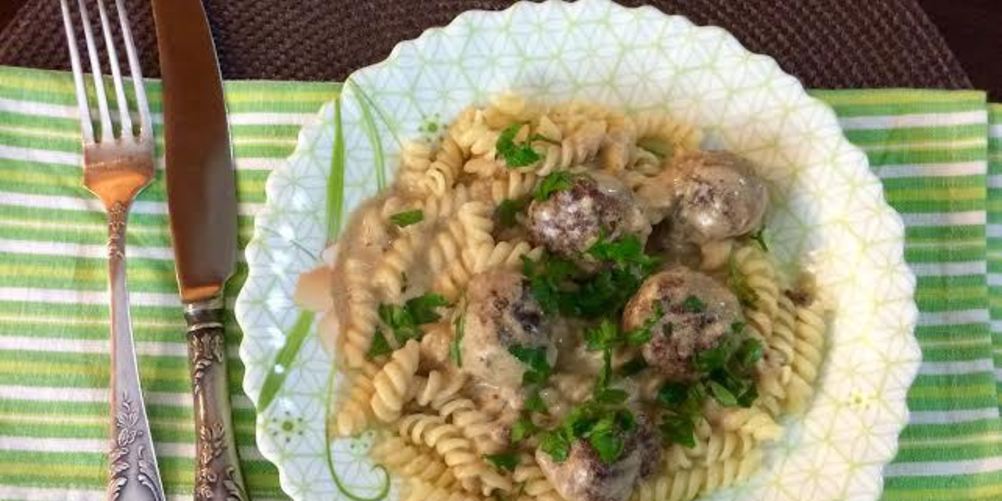 Рецепт нежные тефтели в сливочном соусе