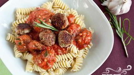 Паста с тефтелями