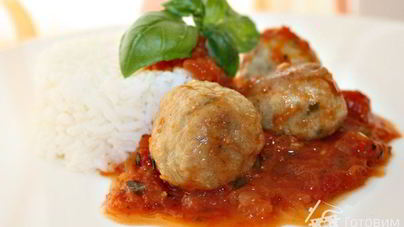 Рыбные тефтельки в томатном соусе