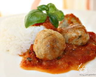 Рыбные тефтельки в томатном соусе