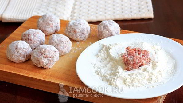 тефтели из говяжьего фарша с подливкой