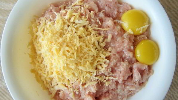 тефтели из курятины с моцареллой