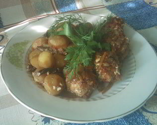 Тефтели рыбные тушеные с грибами