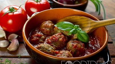 Тефтели с рисом и подливкой