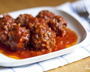 Тефтели с рисом в томатном соусе