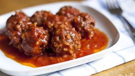 Тефтели с рисом в томатном соусе